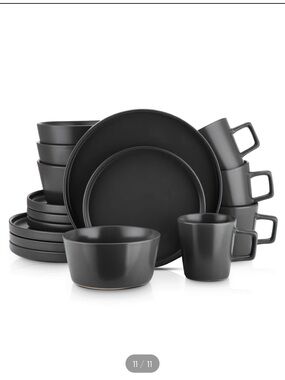 NIB - Stone Lain Celina Stoneware Dinnerware Set - Black Matte